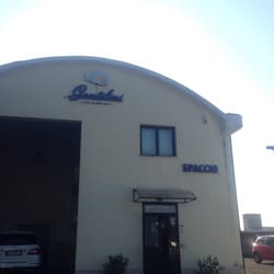 Fabbrica Biscotti Gentilini - Lo spaccio aziendale su Via Tiburtina