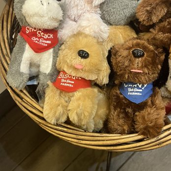 Bob Evans - Cute stuffed animals with iconic names - American Near Me - Princeton, West Virginia Bob Evans - Cute stuffed animals with iconic names - American Near Me - Princeton, West Virginia