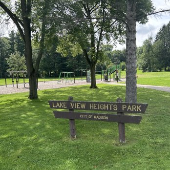 Lake View Heights Park - Parks Near Me - Madison, Wisconsin Lake View Heights Park - Parks Near Me - Madison, Wisconsin