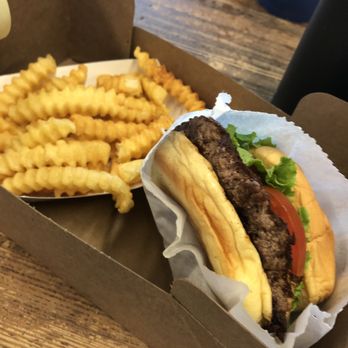 Shake Shack - Burgers Near Me - Jamaica, New York