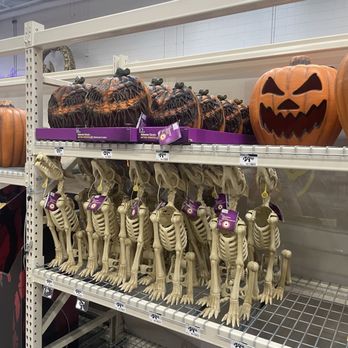 The Home Depot - Nurseries & Gardening Near Me - Waltham, Massachusetts