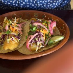Victor's - Tacos de camaron