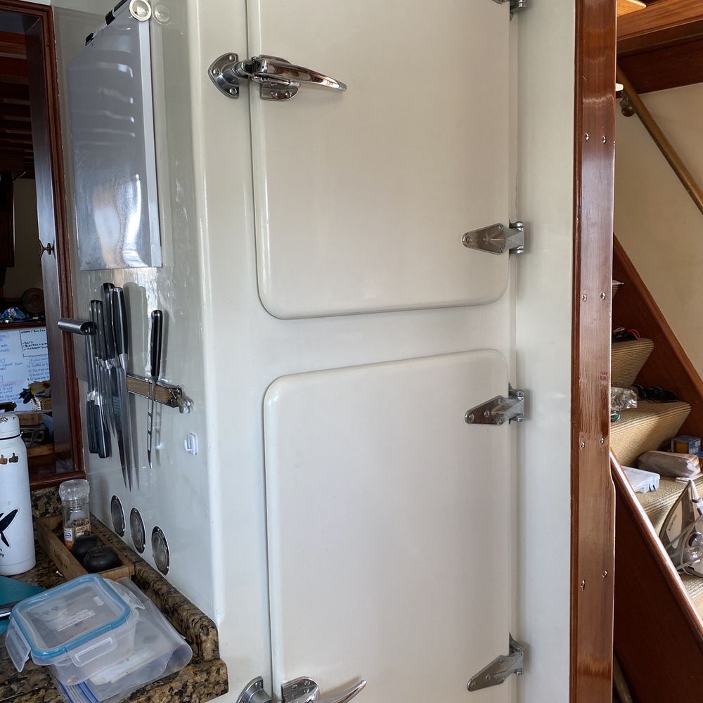 Tom's Refrigeration HVAC - Our vintage galley reefer configuration, directly above the engine room compressors - Heating & Air Conditioning/HVAC Near Me Tom's Refrigeration HVAC - Our vintage galley reefer configuration, directly above the engine room compressors - Heating & Air Conditioning/HVAC Near Me