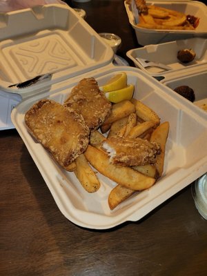 The Cookout Food Truck by null