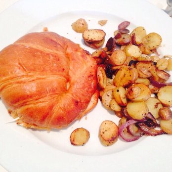 Mi Piace - Pasadena Breakfast Croissant and Potatoes - Italian Near Me - Pasadena, California Mi Piace - Pasadena Breakfast Croissant and Potatoes - Italian Near Me - Pasadena, California