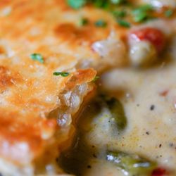 Elsie's Plate & Pie - Chicken (Poulet) pot pie. @coreyd123 on ig for all your photography needs!