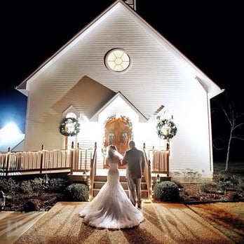 Bella Sera Ranch - The chapel right before the ceremony. I loved the peacefulness. - Venues & Event Spaces Near Me - Palestine, Texas