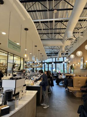 Mr West Cafe Bar by null
