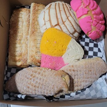 Mariachi Bakery - Pan!!! - Bakeries Near Me - Norwalk, California Mariachi Bakery - Pan!!! - Bakeries Near Me - Norwalk, California