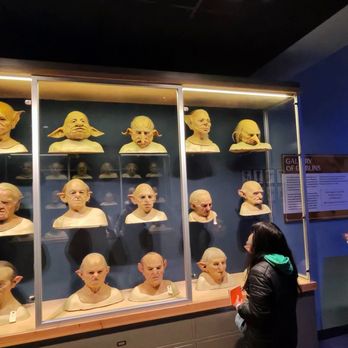 Warner Bros Studio Tour London - Tours Near Me - Leavesden, HRT Warner Bros Studio Tour London - Tours Near Me - Leavesden, HRT