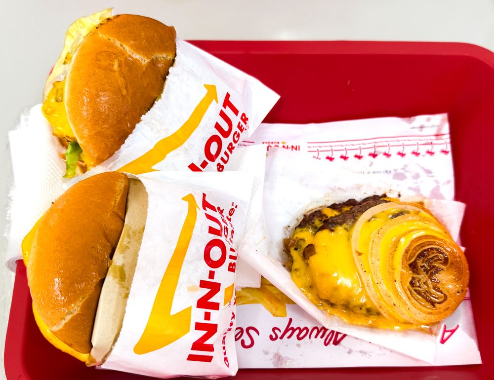 In-N-Out Burger Logo