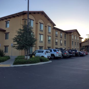 Holiday Inn Express & Suites Willows - Hotels Near Me - Willows, California Holiday Inn Express & Suites Willows - Hotels Near Me - Willows, California