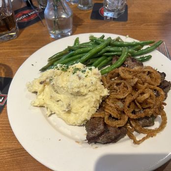 Noon Hill Grill - Steak tips - New American Near Me - Medfield, Massachusetts Noon Hill Grill - Steak tips - New American Near Me - Medfield, Massachusetts