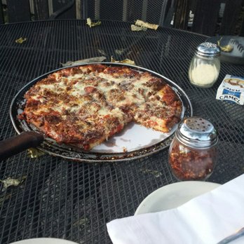 Hilltop East Tavern - Dive Bars Near Me - Indianapolis, Indiana