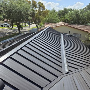Rooftop Solutions - Roofing Near Me - Hialeah, Florida Rooftop Solutions - Roofing Near Me - Hialeah, Florida
