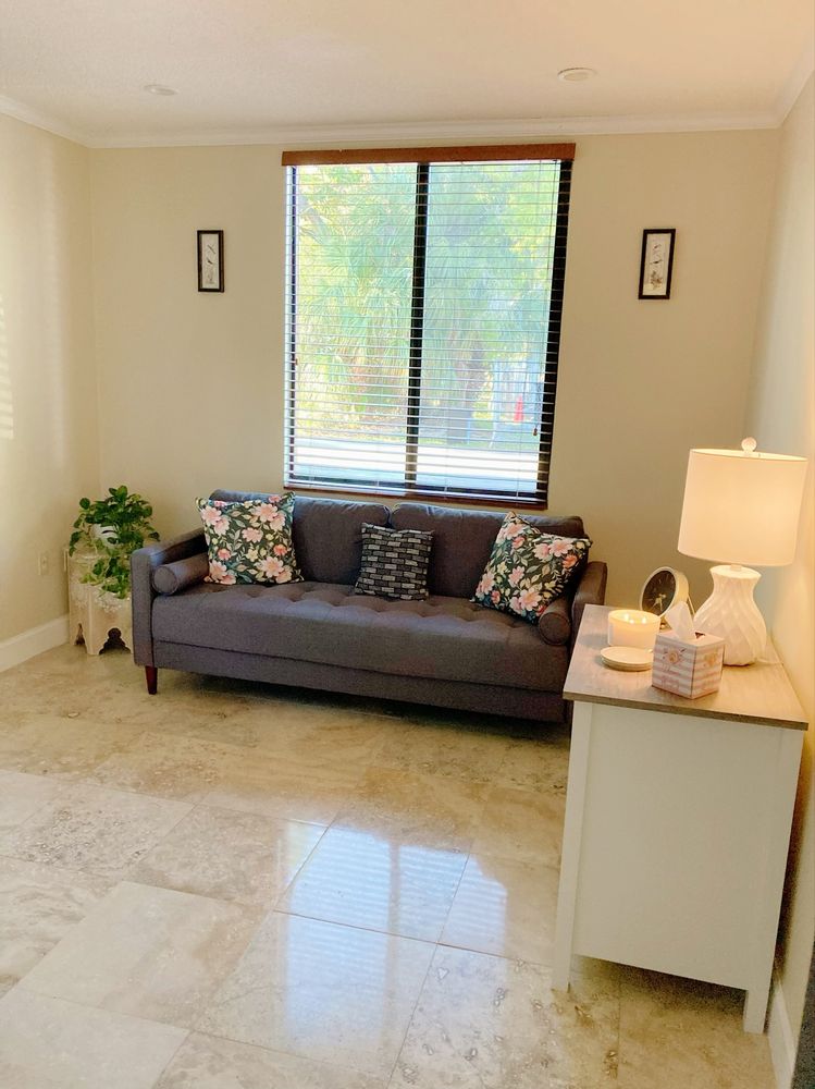 Mabel Rodriguez, LMHC - Comprehensive Counseling Services - grief counselor in Miami, FL