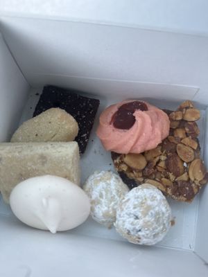 Ravelin Bakery by null