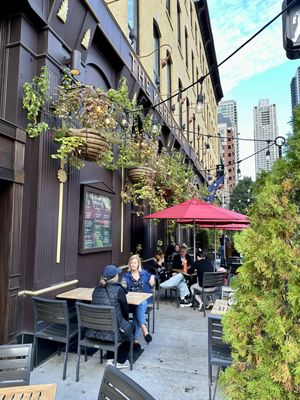 Kerryman Irish Bar & Restaurant by null