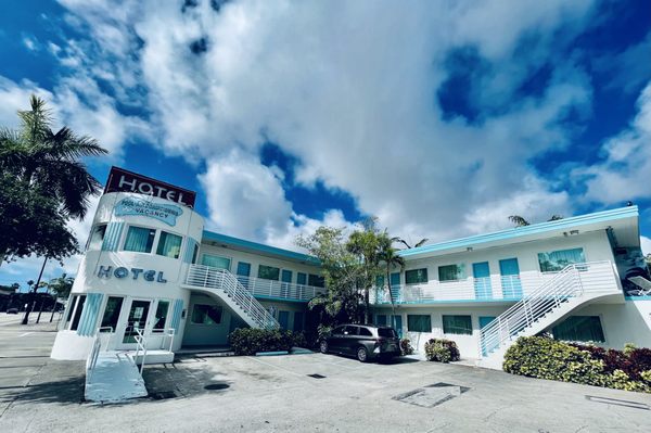 The New Yorker Miami Hotel by null