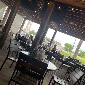 Bluewater Seafood - Spring - Patio area - Seafood Near Me - Spring, Texas
