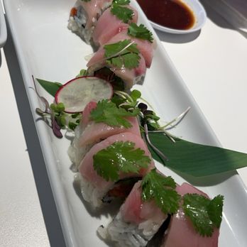 Seabutter - sunset roll - Sushi Bars Near Me - Glendale, California