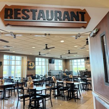 Tantrums Flightside Cafe & Catering - Airport Lounges Near Me - Bartow, Florida