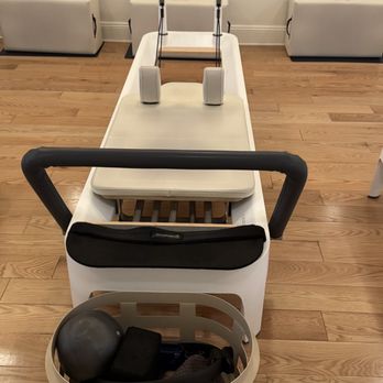 Violet Hour Pilates - Pilates Near Me - Brooklyn, New York Violet Hour Pilates - Pilates Near Me - Brooklyn, New York