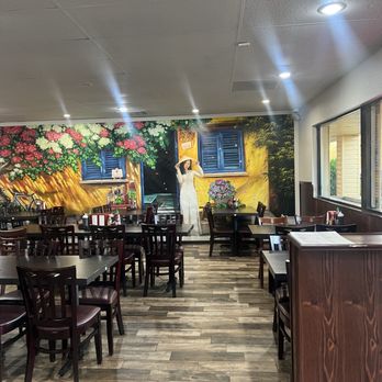 Sizzling Saigon - Vietnamese Near Me - Santee, California