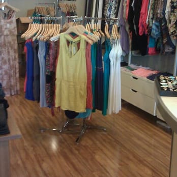 Mahina - Women's Clothing Near Me - Kailua, Hawaii
