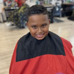 Perfect cuts Dominican - The smile says it all