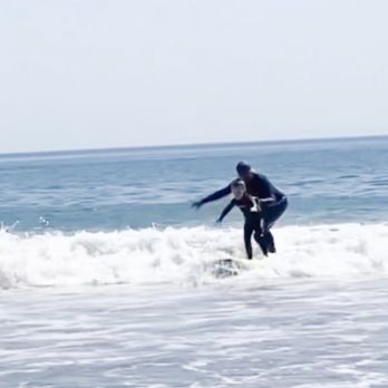 Van Curaza Surf School - Van and my niece (5 years old) - Beaches Near Me - Avila Beach, California