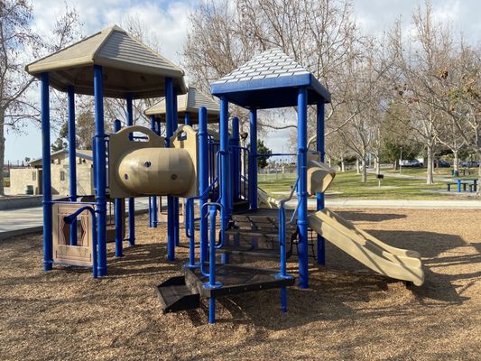 Betsy Ross Park by null