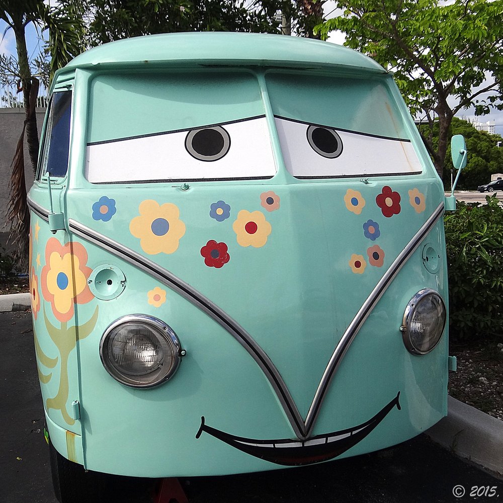 Orlando Auto Museum - The flower power VW van, as seen from US1. - Museums Near Me - Orlando, Florida