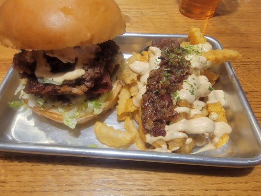 Thunder Bacon Burger Co by null