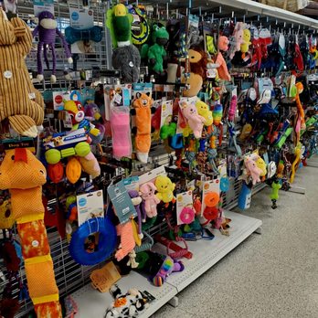 Ross Dress for Less - The pet accessory section of Ross Dress for Less. - Department Stores Near Me - Kaneohe, Hawaii