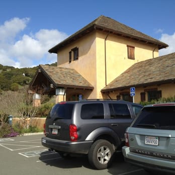 Nicholson Ranch Winery - Wineries Near Me - Sonoma, California