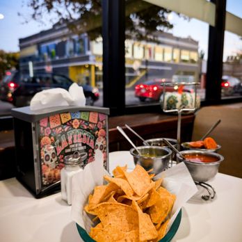 La Fiesta Restaurant - Wow! The burrito yesterday was so good. I came back again. Love the salsas (Macha salsa especially). - Mexican Near Me - Chicago, Illinois La Fiesta Restaurant - Wow! The burrito yesterday was so good. I came back again. Love the salsas (Macha salsa especially). - Mexican Near Me - Chicago, Illinois