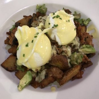 Earls Kitchen + Bar - Canadian (New) Near Me - Richmond, British Columbia Earls Kitchen + Bar - Canadian (New) Near Me - Richmond, British Columbia