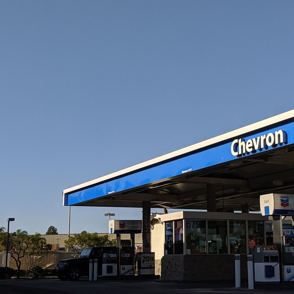 CHEVRON - Updated January 2026 - 10 Reviews - 7475 La Jolla Blvd, La Jolla, California - Gas Stations - Phone Nuber - Offerings - Yelp