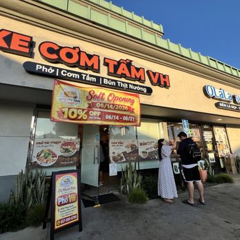 Xe Com Tam VH - Breakfast & Brunch Near Me - Westminster, California Xe Com Tam VH - Breakfast & Brunch Near Me - Westminster, California