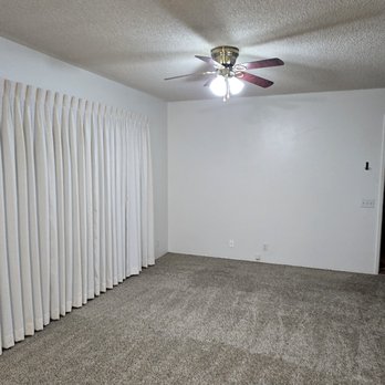 Bermie 808 Janitorial - Studio Space - Carpet Cleaning Near Me - Waipahu, Hawaii
