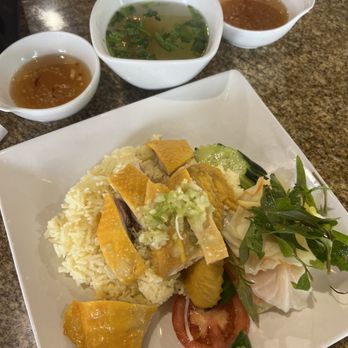 Com Ga Thuong Hai - Vietnamese Near Me - Houston, Texas