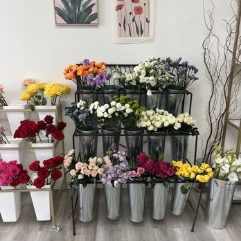 Rosse Flower Shop - Floral Designers Near Me - Los Angeles, California