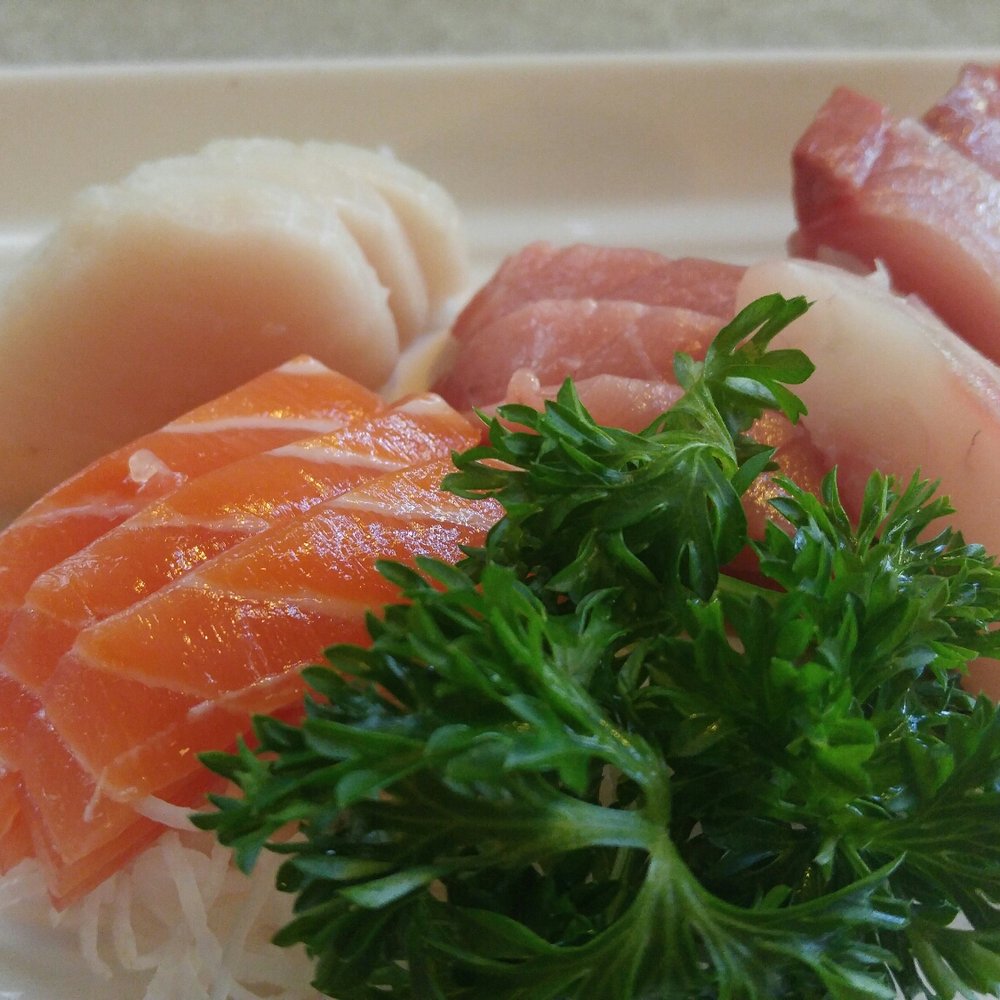 Sushi Momoyama - Sushi Bars Near Me - Concord, California Sushi Momoyama - Sushi Bars Near Me - Concord, California
