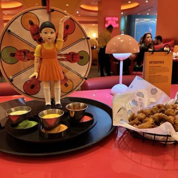 Netflix Bites - Red Light Green Light Chicken Bites - American Near Me - Las Vegas, Nevada Netflix Bites - Red Light Green Light Chicken Bites - American Near Me - Las Vegas, Nevada
