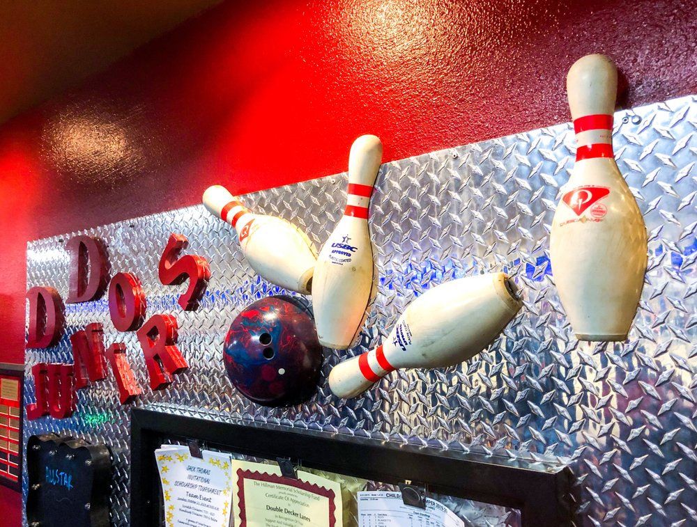 DOUBLE DECKER LANES 77 Photos & 106 Reviews Bowling 300 Golf