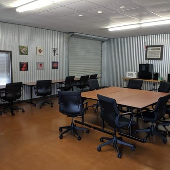 The Computing Group - Conference Room: equipped with HDMI and DVD hook-ups, a large TV and sound system for presentations, and a whiteboard for brainstorming. - IT Services & Computer Repair Near Me - Florence, Alabama