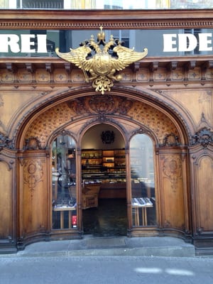 Hofbäckerei Edegger-Tax by null