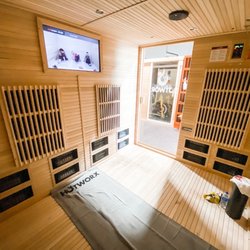 HOTWORX - Springdale - Inside the sauna