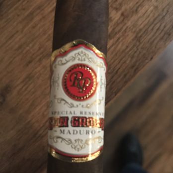 Il Regalo Preferito - Rocky Patel sun grown special edition. - Gift Shops Near Me - McAllen, Texas